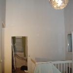 Oven poisto ja seinään aukko kahteen asuntoon joulukuu 2009.Valmis Jouluksi.